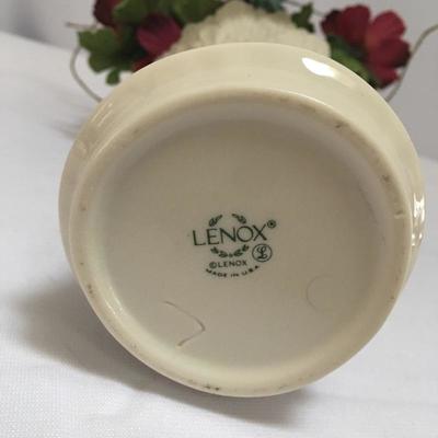 Lot 148 - Lenox Vase & Lamp