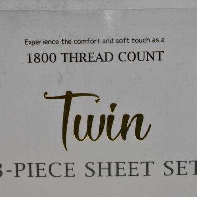 Sweet Home 3 Piece Twin Size Sheet Set, White, 1800 Thread Count - New