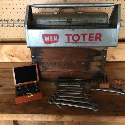 Lot 150 - Canada Dry Box & More