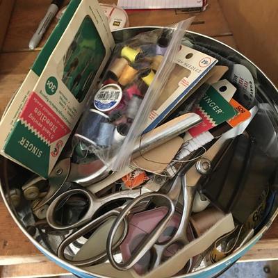 Lot 153 - Sewing & Knitting Lot