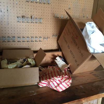 Lot 153 - Sewing & Knitting Lot