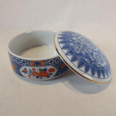 Tiffany & Co Ceramic Trinket Box