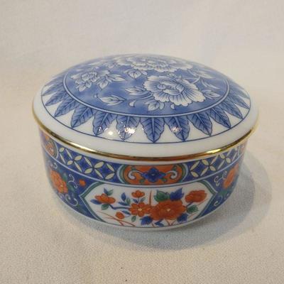 Tiffany & Co Ceramic Trinket Box