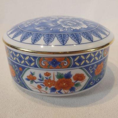 Tiffany & Co Ceramic Trinket Box