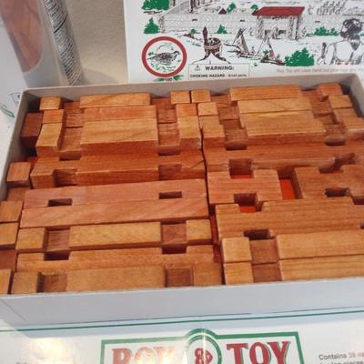 Vintage Log Building Set