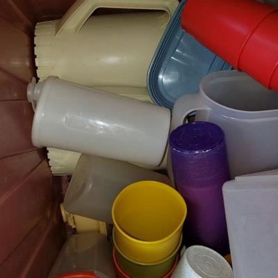 Tupperware Pitchers and Cups