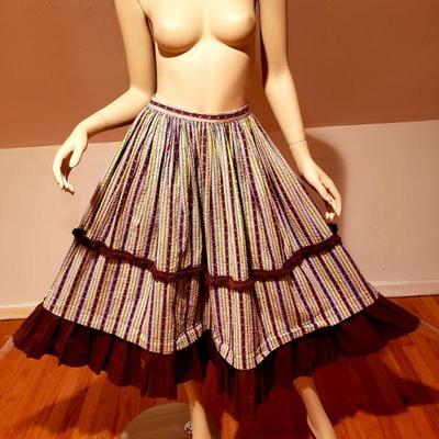 Vtg Striped Seersucker fit and flared skirt ruffle and fringed ribbon