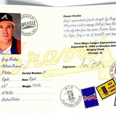 GREG MADDUX Chipper JONES Passport to the Majors #1 #8 Baseball Cards Inserts 1997 Pinnacle