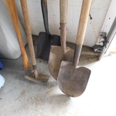 Shovels and Post Hole Digger