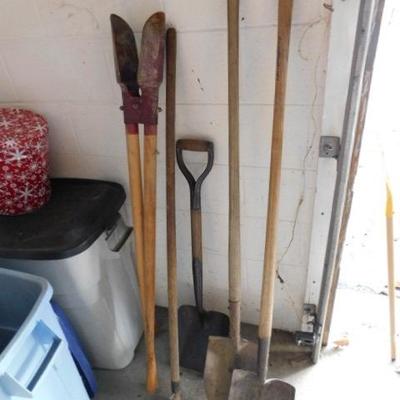 Shovels and Post Hole Digger