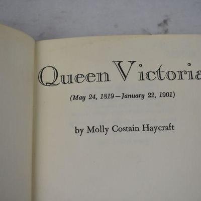 Queen Victoria. Hardcover Book by Haycraft, Vintage 1957