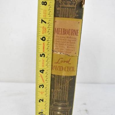 Melbourne, Hardcover Book by Lord David Cecil. With Dust Cover. Vintage 1954