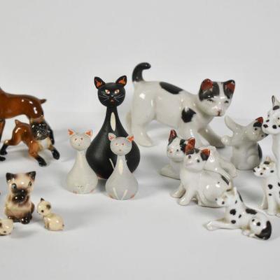 Lot 12- Collection of Animal Figurines