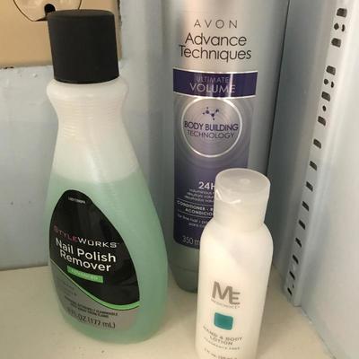 Lot 154 - New Avon Skin Care and Perfume