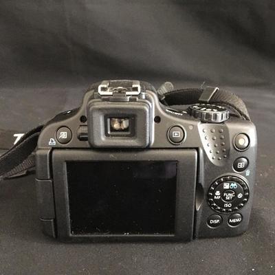  Lot 26 - Canon SX 50 Digital Camera
