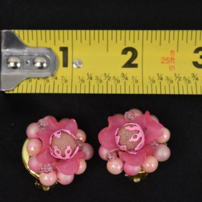 2 Piece Costume Jewelry Pink Necklace & Clip-On Earrings - Vintage