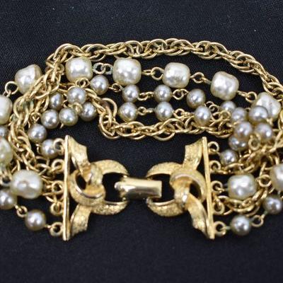 5 Piece Costume Jewelry Bracelets: 1 