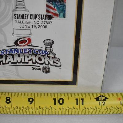 Carolina Hurricanes Stanley Cup Champions 2006 Matted Images & Scarf