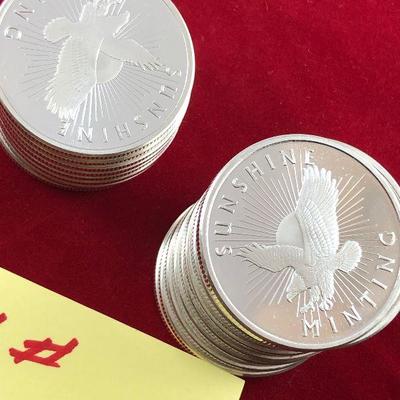 Lot #10- 2 Sunshine Mint .999 1 Ounce silver Bullion Coins Uncirculated 