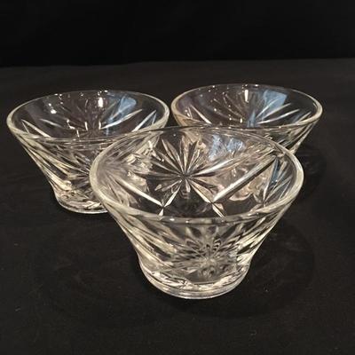 Lot 97 - Formed Glass Collection 