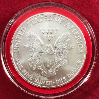 Lot #70- 2005 US Mint Silver Eagle .999 Pure 1 ozt Coin