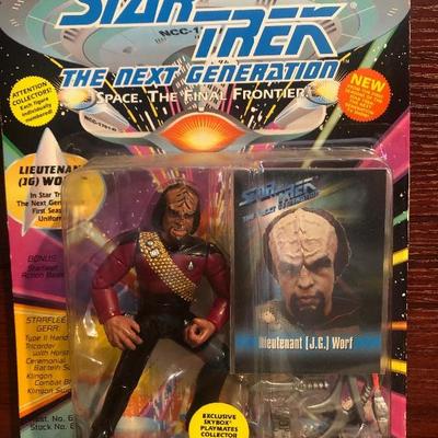#8 Star Trek: The Next Generation - Lieutenant (JG) Worf 