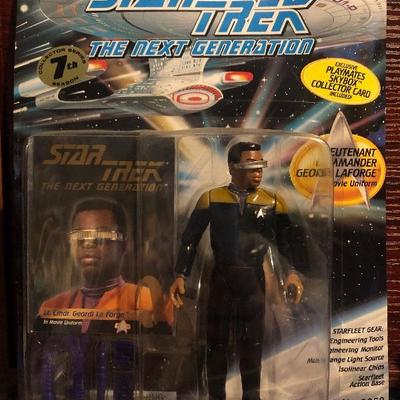 #29 Star Trek: The Next Generation - Lieutenant Commander Geordi Laforge 