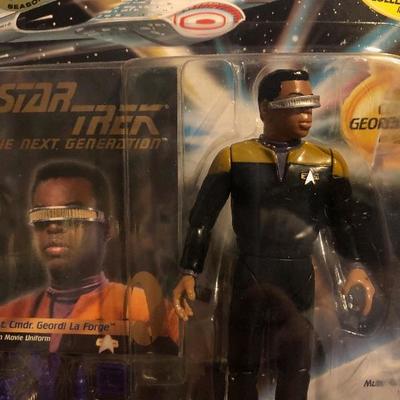 #29 Star Trek: The Next Generation - Lieutenant Commander Geordi Laforge 