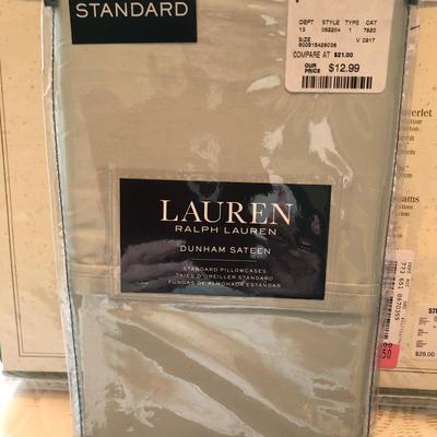 Lot 119- Queen Linens
