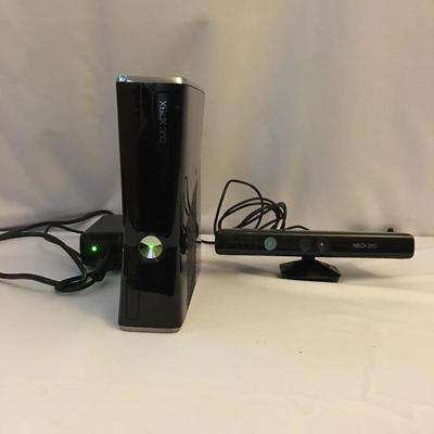 Lot 124 - XBox 360 & More