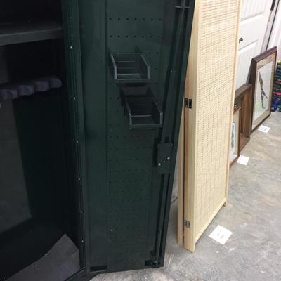 Lot 134 - Stack-On Gun Safe with Key