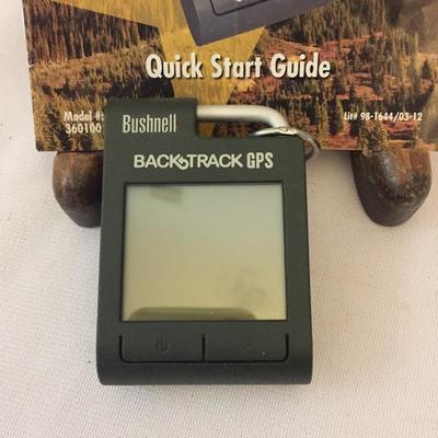 Lot 135 - Personal Navigation Tools