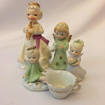 Lot 142 - Vintage Lefton Figurines & Dolls