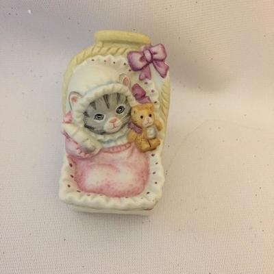Lot 143 - Vintage Animal Figurines & More