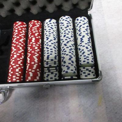 Lot 4 - Metal Case Of Poker Chips