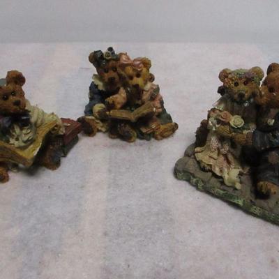 Lot 5 - Collection Of Boyds Bears & Friends