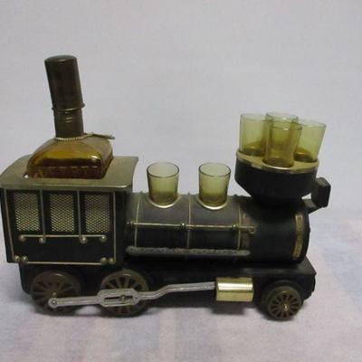 Lot 6 - 1880 Iron Horse Train Steam Engine Decanter Shot Glass Caddy