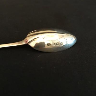Lot 157 - Engraved Sterling Egg Set