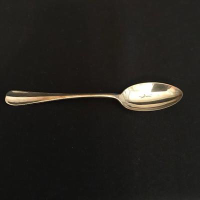Lot 157 - Engraved Sterling Egg Set