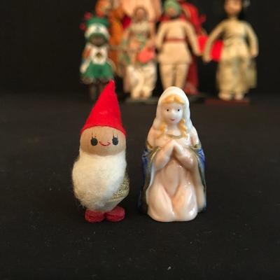 Lot 159 - International Doll Collection