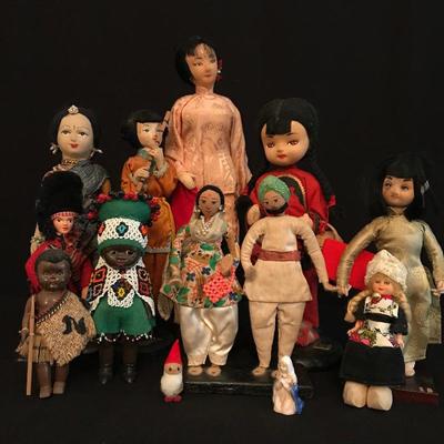 Lot 159 - International Doll Collection