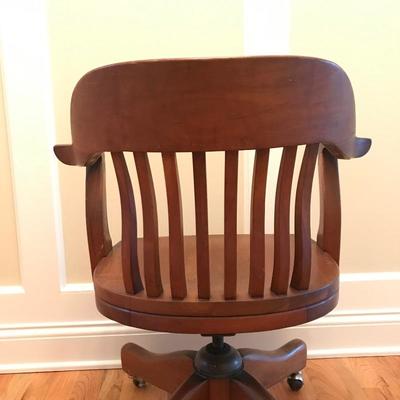 Lot 160 - Vintage Johnson Co Courthouse Chair and Desk Lamp
