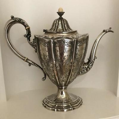 Lot 162 - Stunning Sterling Silver Teapot