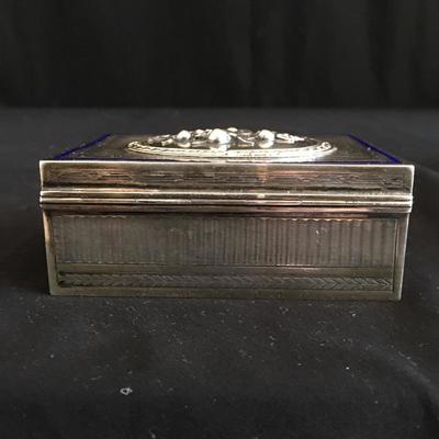 Lot 164 - 935 Silver Box