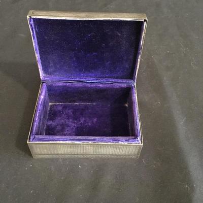 Lot 164 - 935 Silver Box