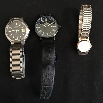 Lot 165 - Watches & More