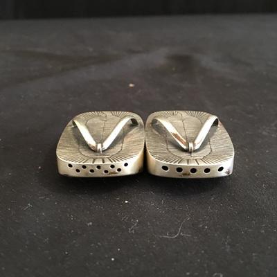  Lot 171 - Sterling Salt & Pepper Flip Flop Shakers & Fork/Spoon Set