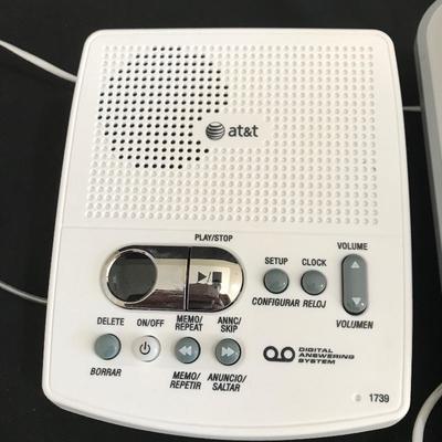 Lot 176 - Kaito Stereo, AT&T Phones & More Home Electronics