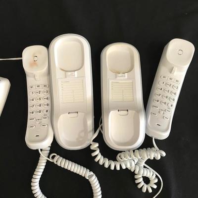 Lot 176 - Kaito Stereo, AT&T Phones & More Home Electronics