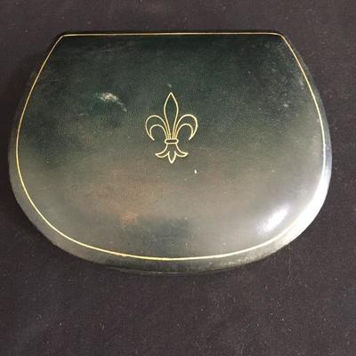 Lot 186 - Military Dog Tags & Medallions